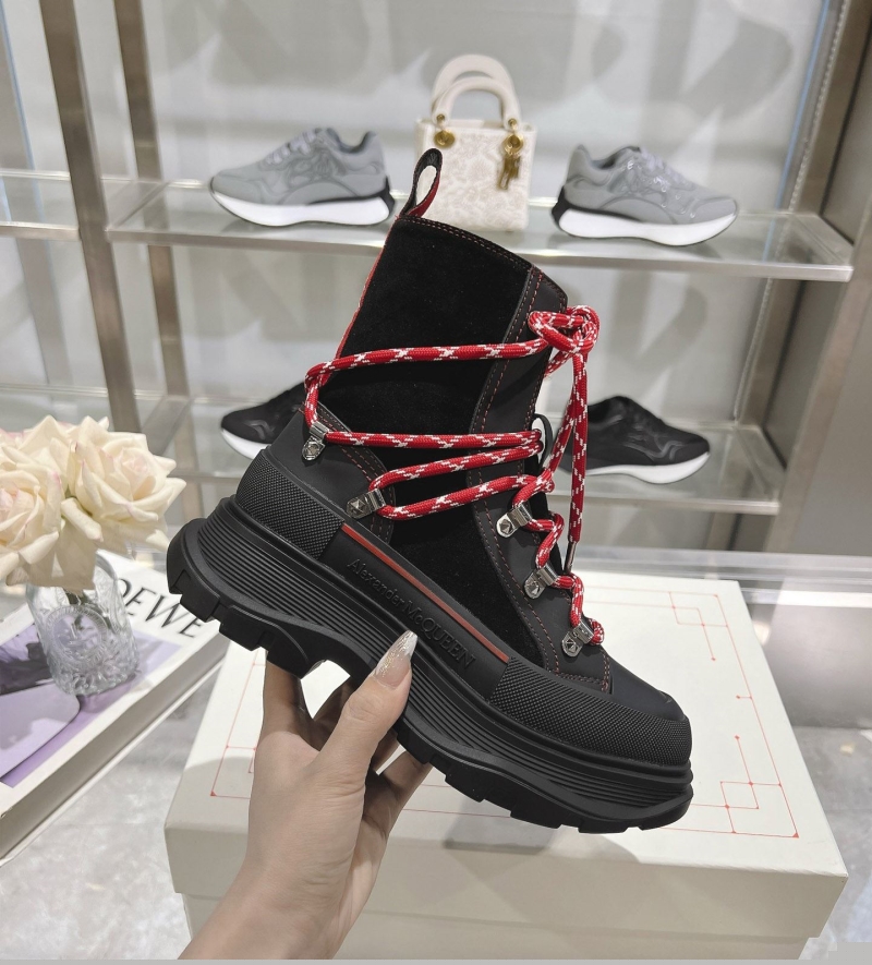 M*Q*en boots